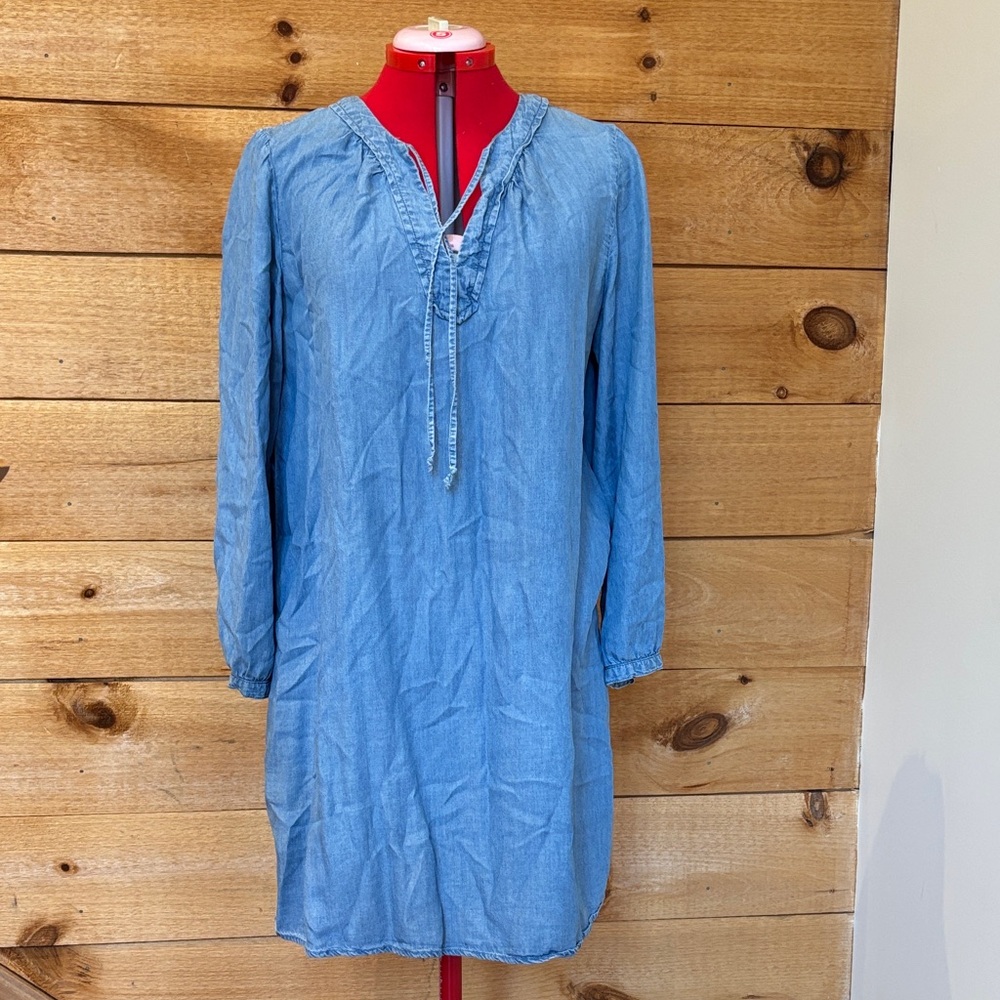 Light Blue Chambray Women's Tie-Neck Shift Dress